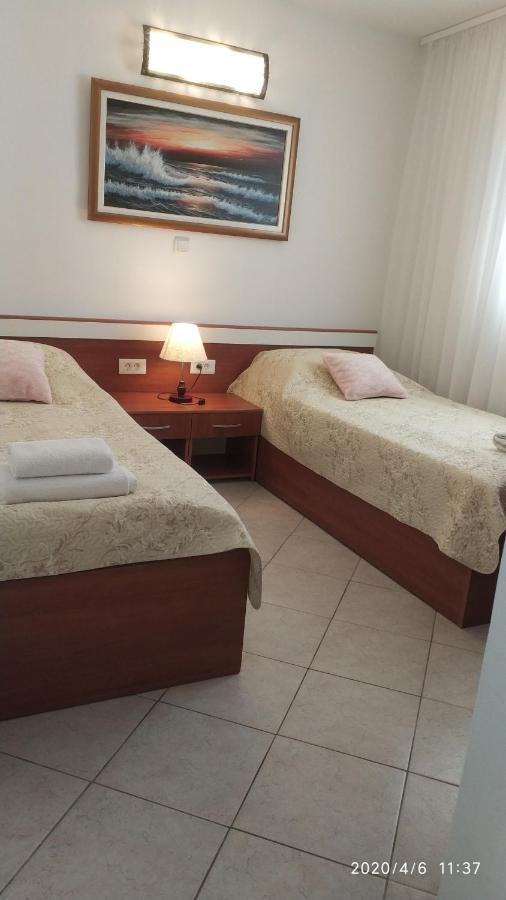 Diklo Beach Apartments Robert & Renata Zára Kültér fotó